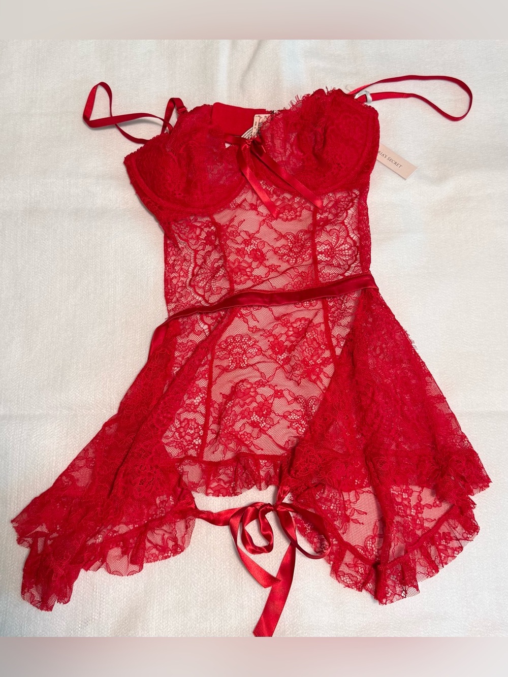NWT Victoria's Secret Baby Doll Lace Chemise